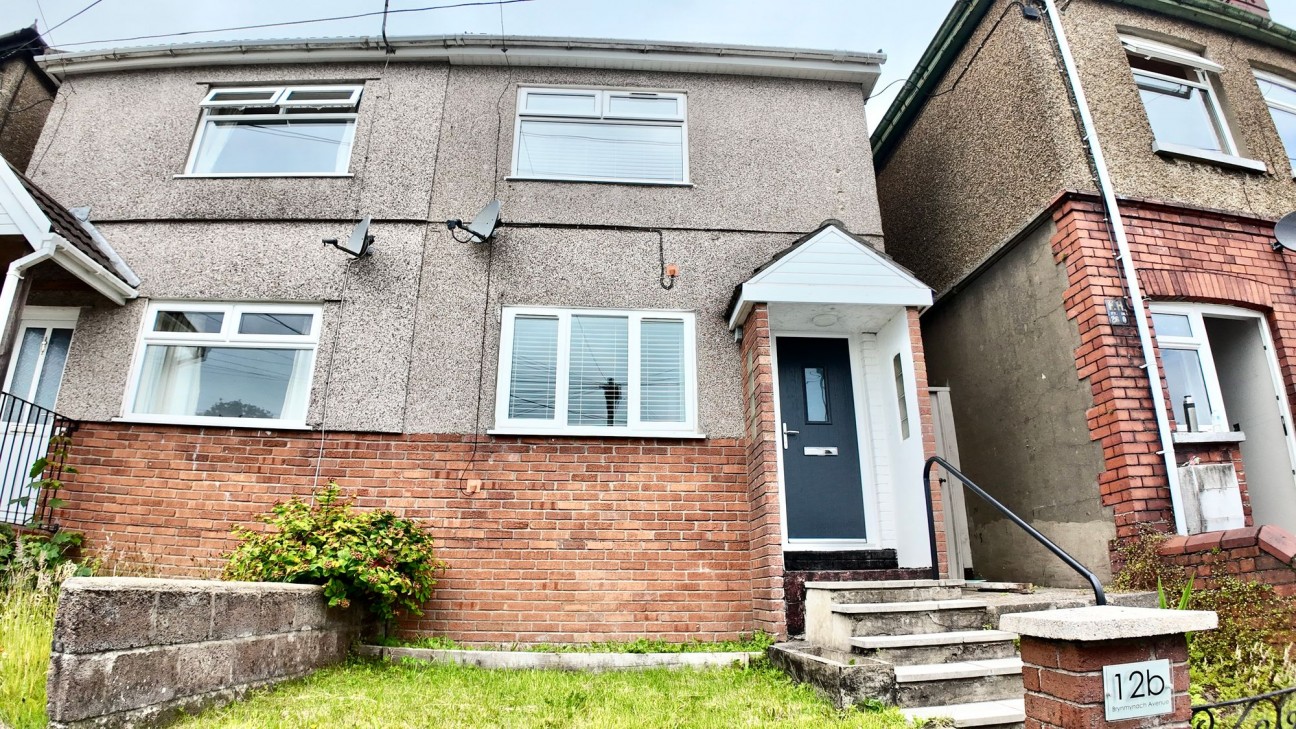 Brynmynach Avenue, Ystrad Mynach, CF82