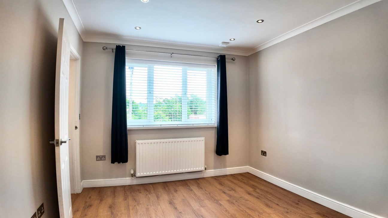 Brynmynach Avenue, Ystrad Mynach, CF82
