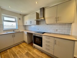 Heol Caradoc, Bargoed, CF81