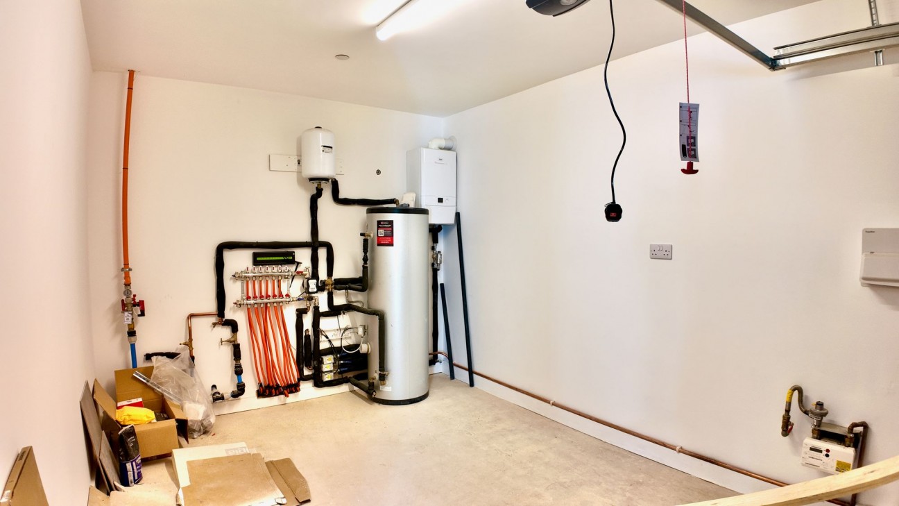 Albertina Court, Albertina Road, NP11
