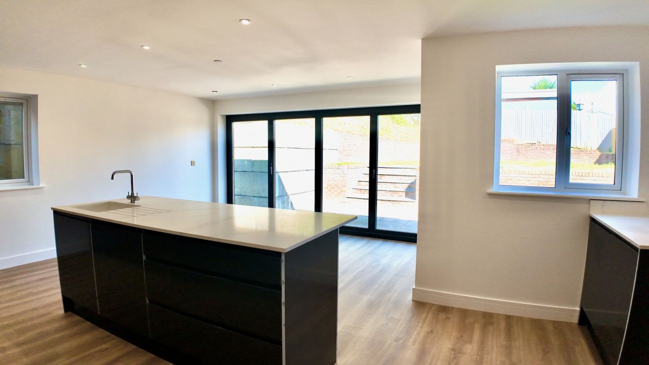 Albertina Court, Albertina Road, NP11
