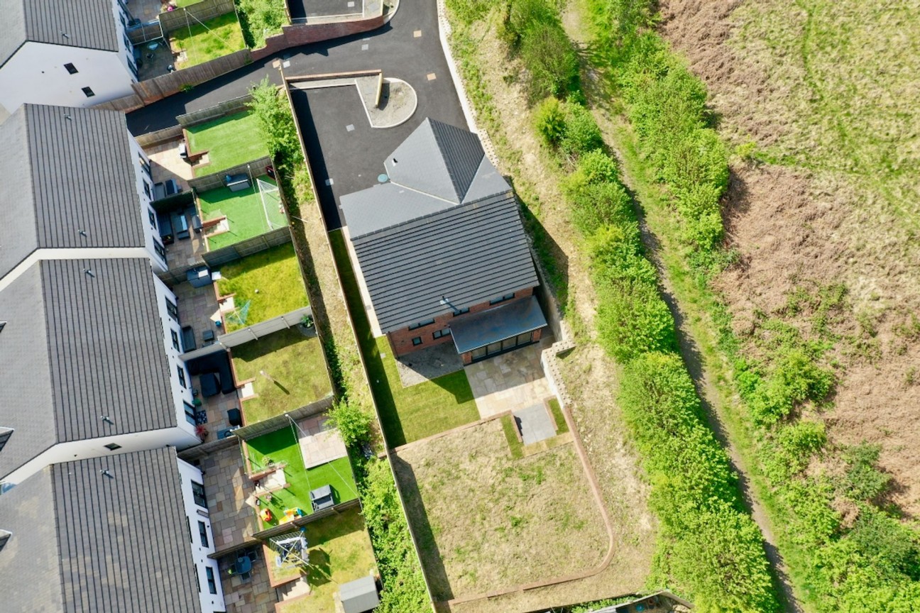 Albertina Court, Albertina Road, NP11