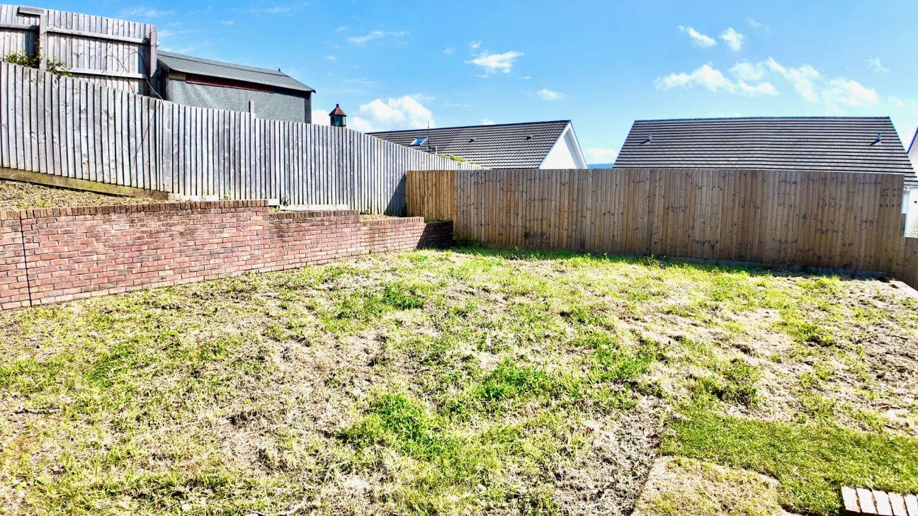 Albertina Court, Albertina Road, NP11