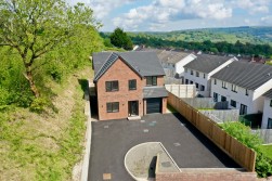 Albertina Court, Albertina Road, NP11