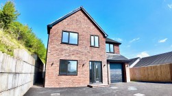Albertina Court, Albertina Road, NP11