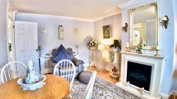 Raglan Close, Blackwood, NP12