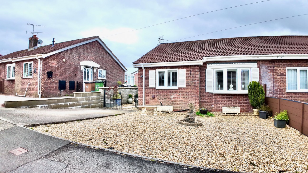 Raglan Close, Blackwood, NP12