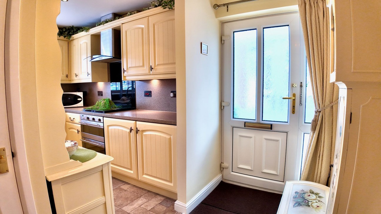 Raglan Close, Blackwood, NP12