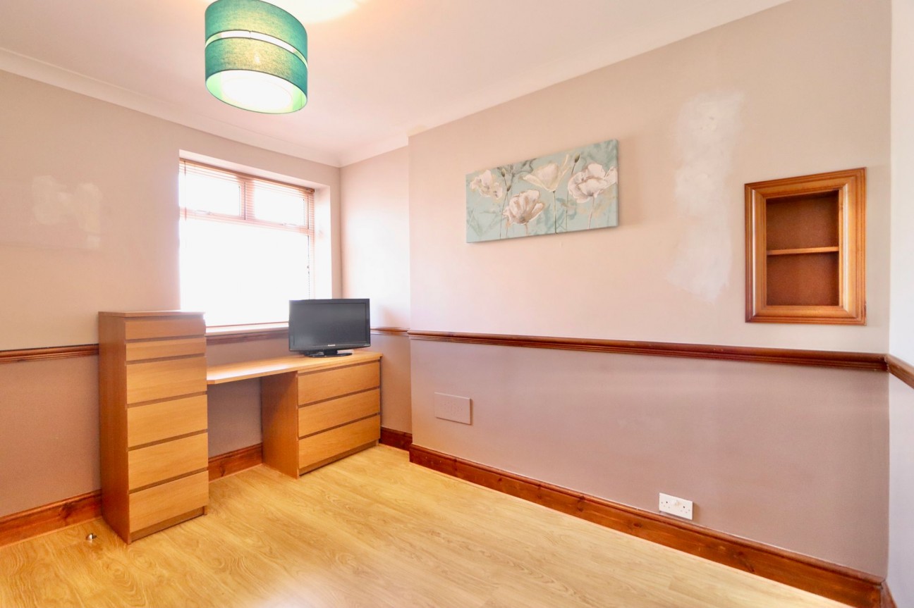 Commercial Street, Pengam, NP12