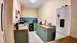 Windsor Avenue, Newbridge, NP11