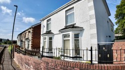 Blackwood Road, Pontllanfraith, NP12