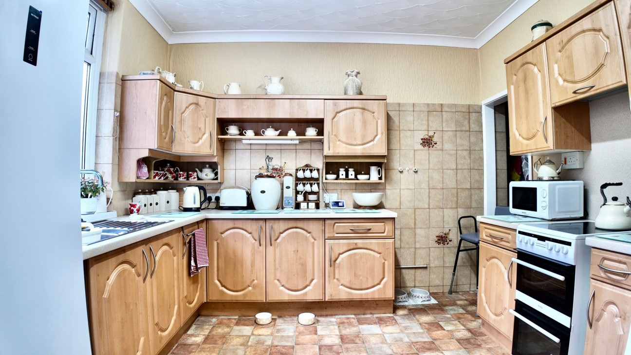 Blackwood Road, Pontllanfraith, NP12