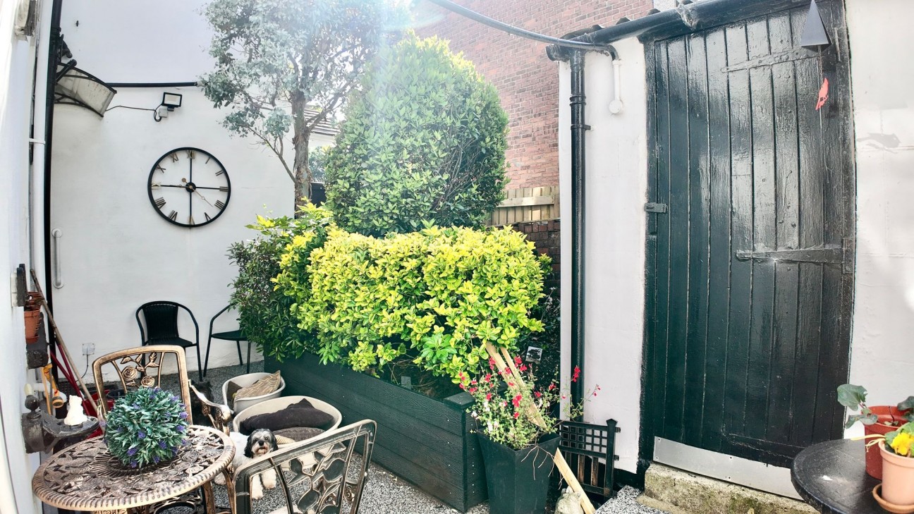 Blackwood Road, Pontllanfraith, NP12