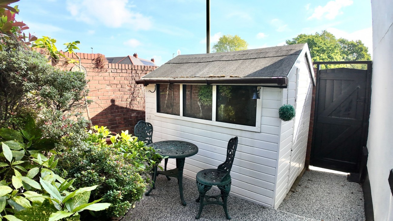 Blackwood Road, Pontllanfraith, NP12