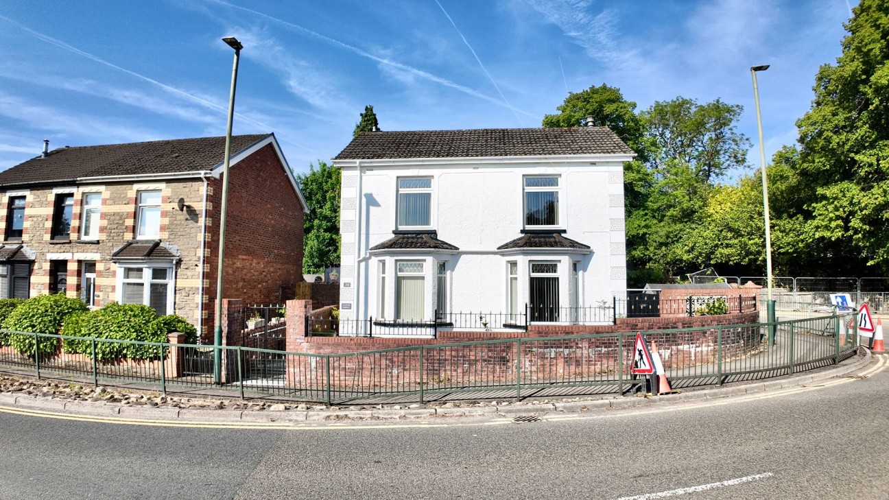 Blackwood Road, Pontllanfraith, NP12