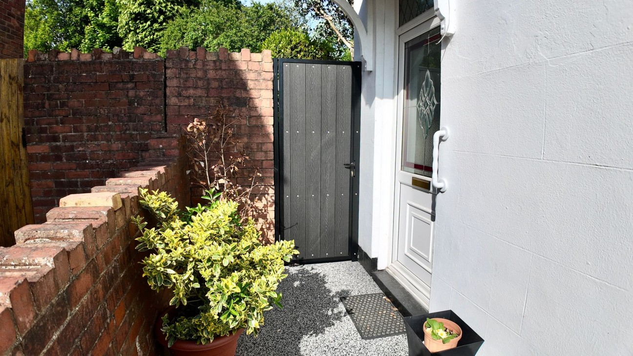 Blackwood Road, Pontllanfraith, NP12