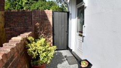 Blackwood Road, Pontllanfraith, NP12