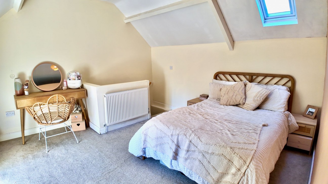 Hillside Road, Crumlin, NP11