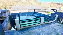 Hillside Road, Crumlin, NP11