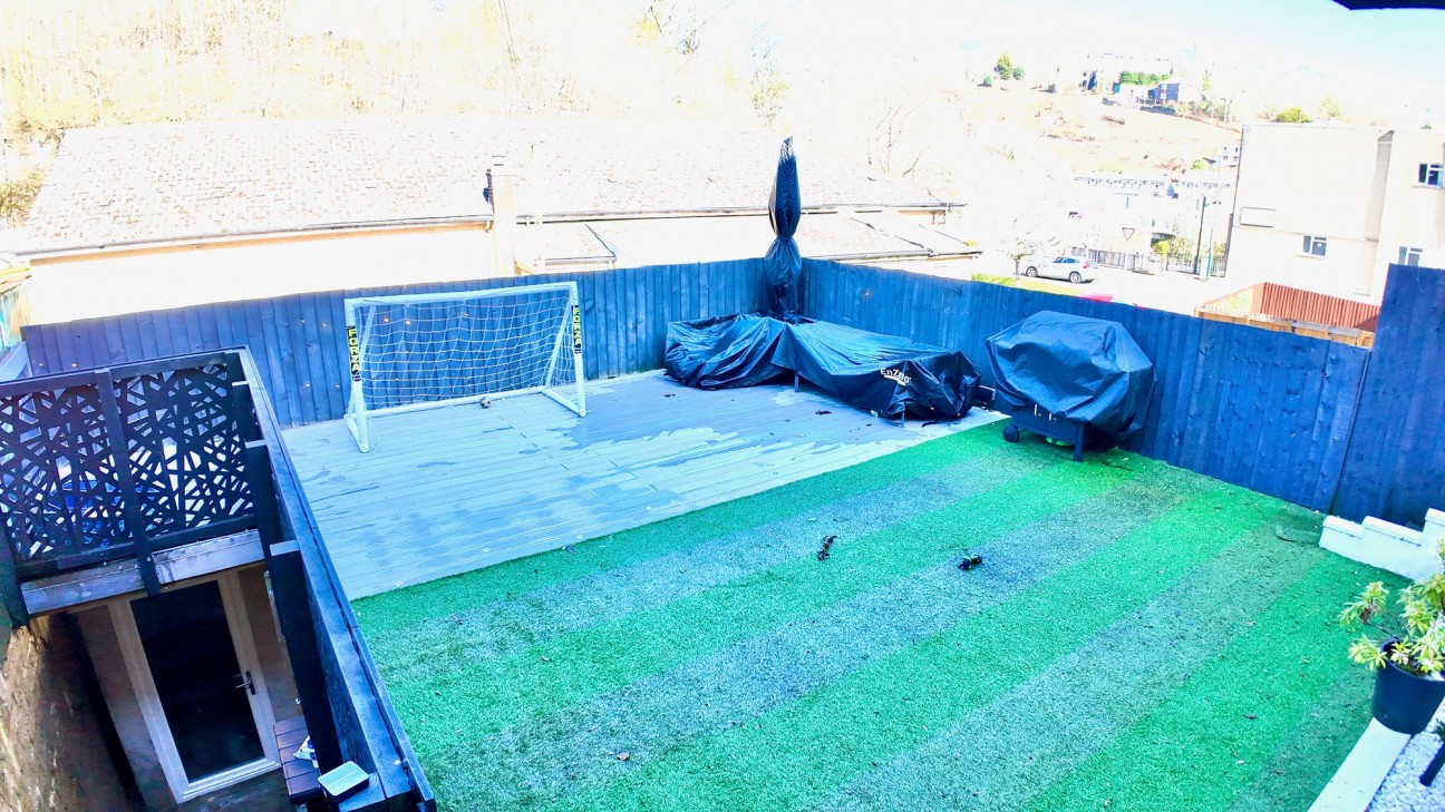 Hillside Road, Crumlin, NP11