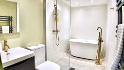 Hillside Road, Crumlin, NP11