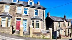 Hillside Road, Crumlin, NP11