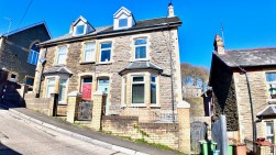 Hillside Road, Crumlin, NP11