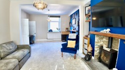 Hillside Road, Crumlin, NP11