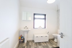 Bryn Road, Markham, NP12