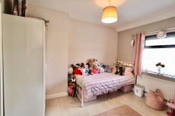 Bryn Road, Markham, NP12