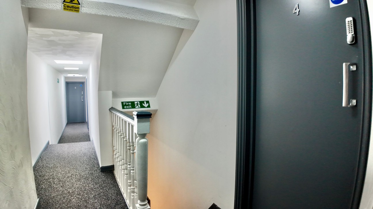 High Street, Blackwood, NP12