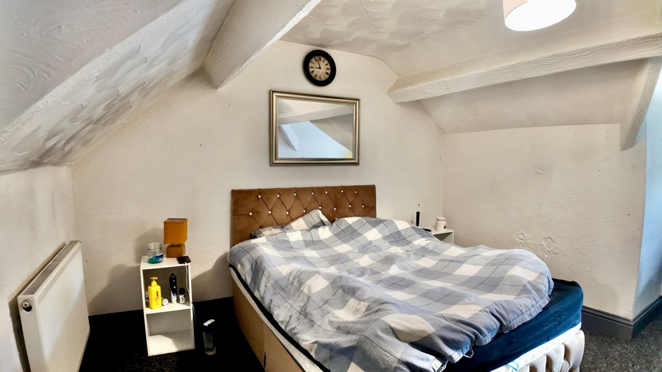 High Street, Blackwood, NP12