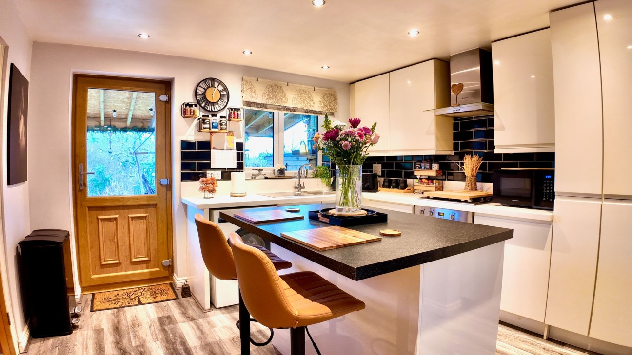 Llys Cyncoed, Oakdale, NP12