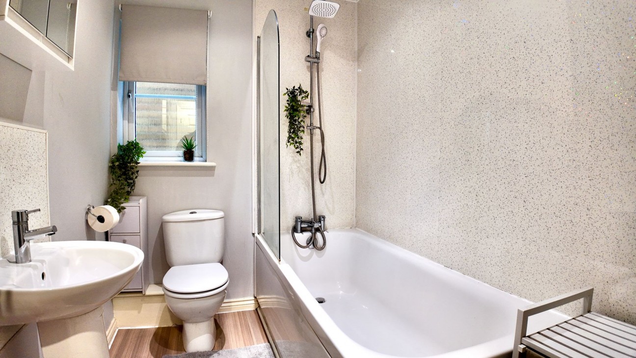 Llys Cyncoed, Oakdale, NP12