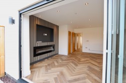 Heol-Y-Bedw Hirion, Markham, NP12