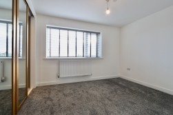 Heol-Y-Bedw Hirion, Markham, NP12