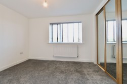 Heol-Y-Bedw Hirion, Markham, NP12