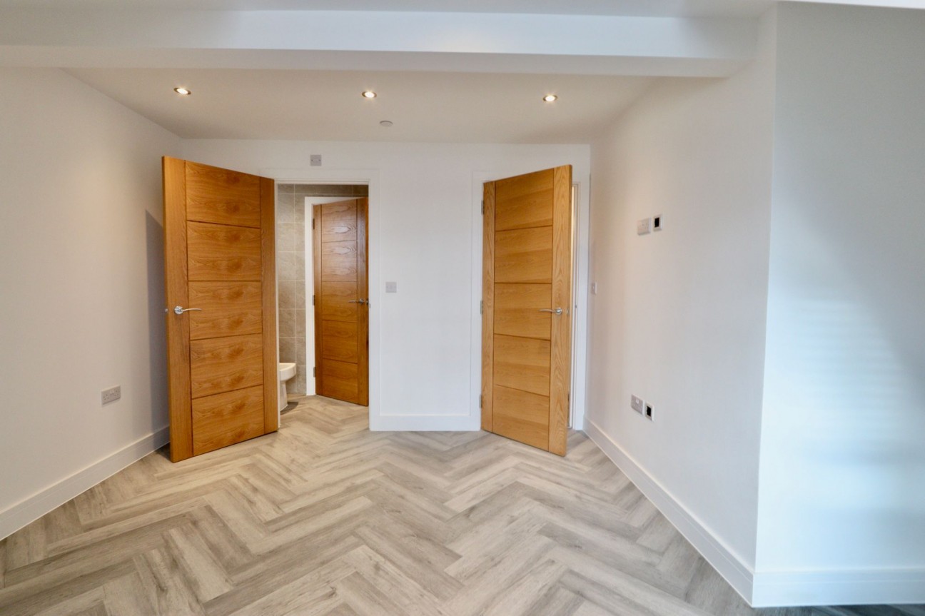 Heol-Y-Bedw Hirion, Markham, NP12