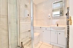 Highfield Crescent, Pontllanfraith, NP12