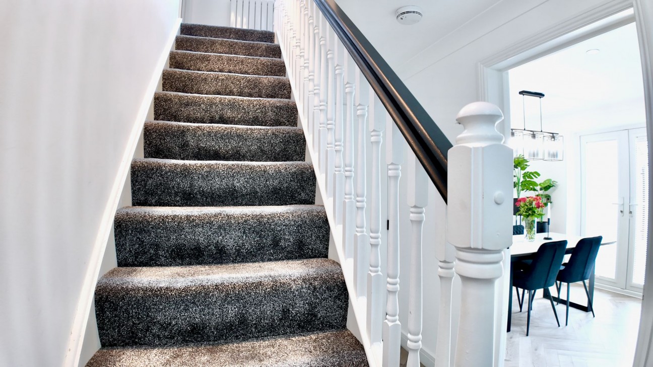 Field Close, Pontllanfraith, NP12