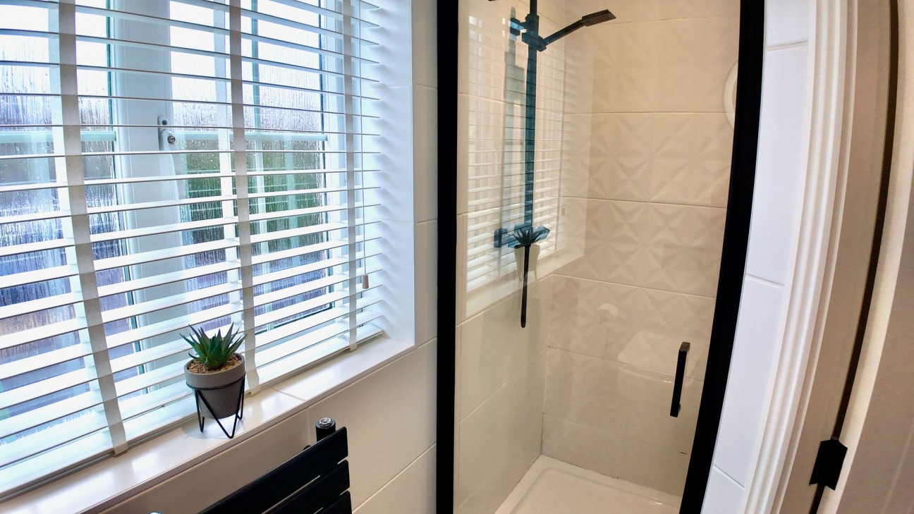 Field Close, Pontllanfraith, NP12