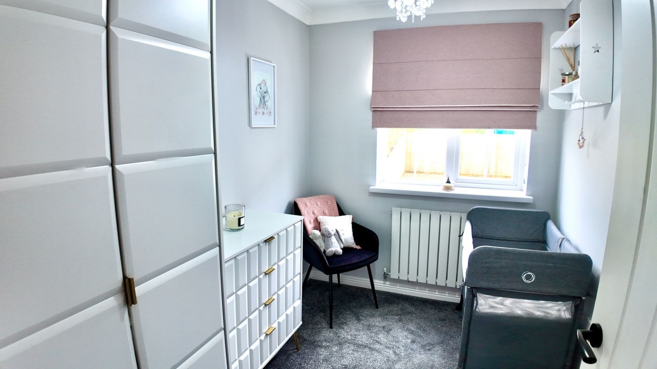 Field Close, Pontllanfraith, NP12