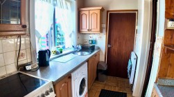 Fflorens Road, Newbridge, NP11