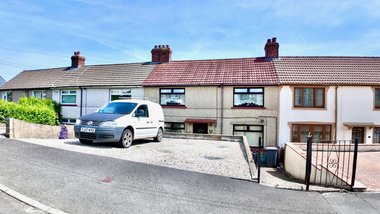 Fflorens Road, Newbridge, NP11
