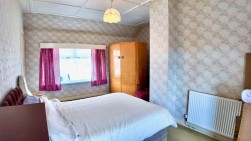 Fflorens Road, Newbridge, NP11