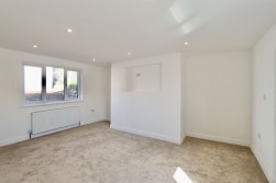Fflorens Road, Newbridge, NP11