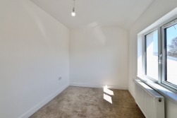 Fflorens Road, Newbridge, NP11