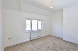 Fflorens Road, Newbridge, NP11