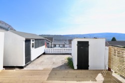 Fflorens Road, Newbridge, NP11