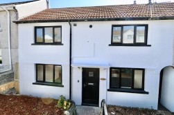 Fflorens Road, Newbridge, NP11